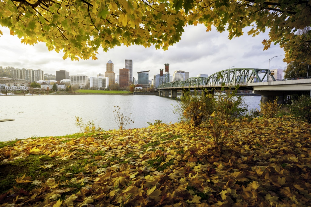 Photo of Portland, OR in the fall